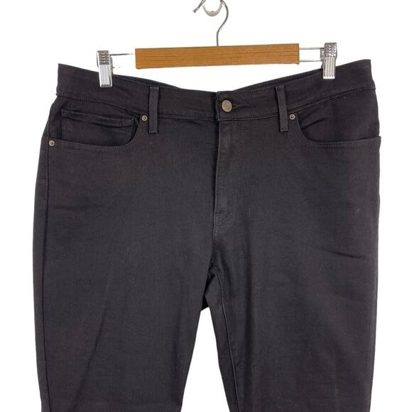 Levi's 711 Black Skinny Ankle Crop Ruffle Flare Hem Stretch Jeans Size 33 - Picture 6 of 16